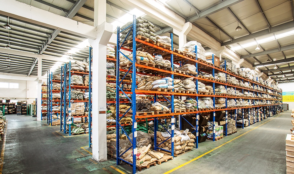 線上經(jīng)濟(jì)入局 促使市場調(diào)整